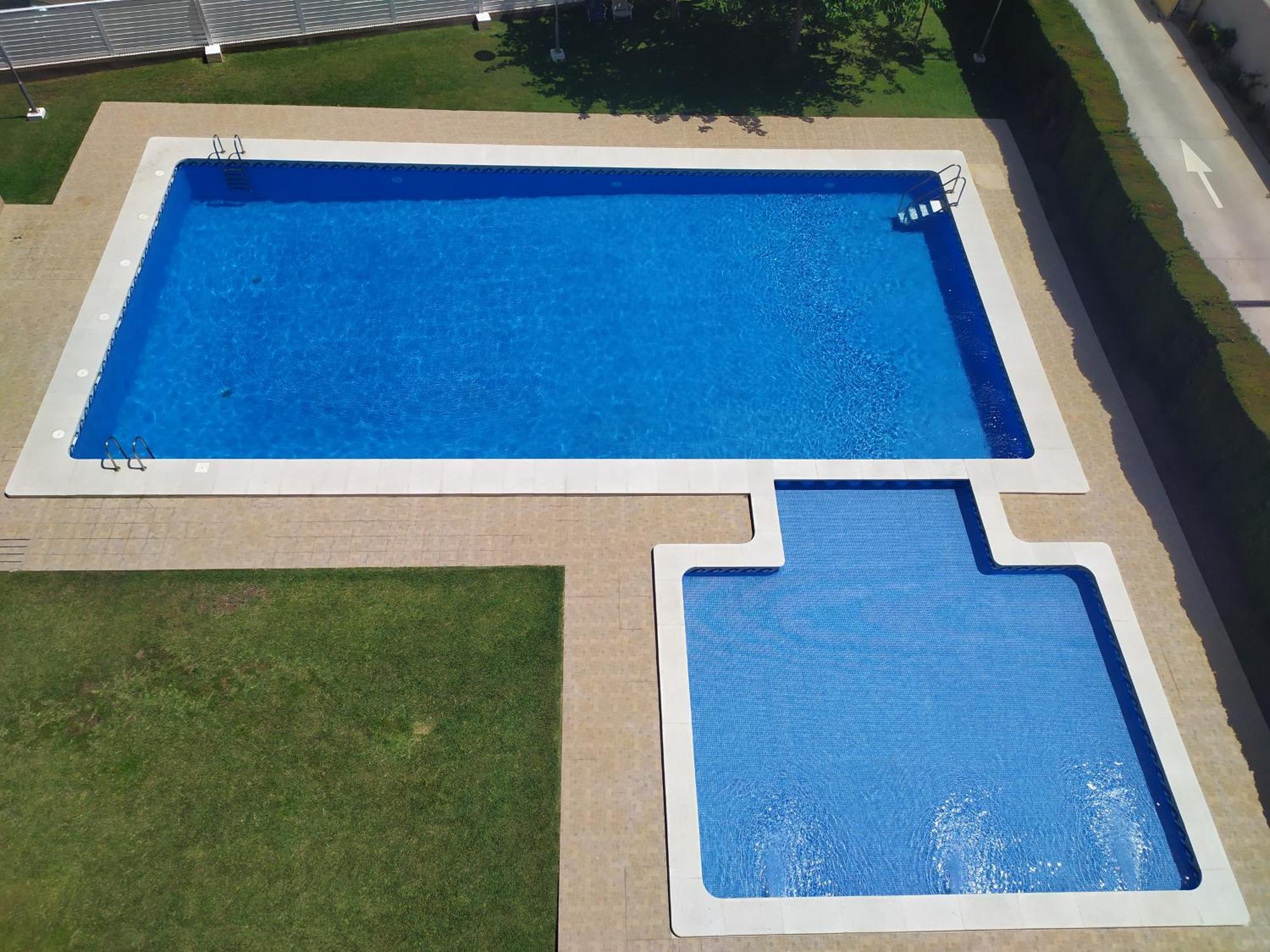 Apartamento Con Vistas Al Mar Y Buena Ubicacion بينيكاسّين المظهر الخارجي الصورة