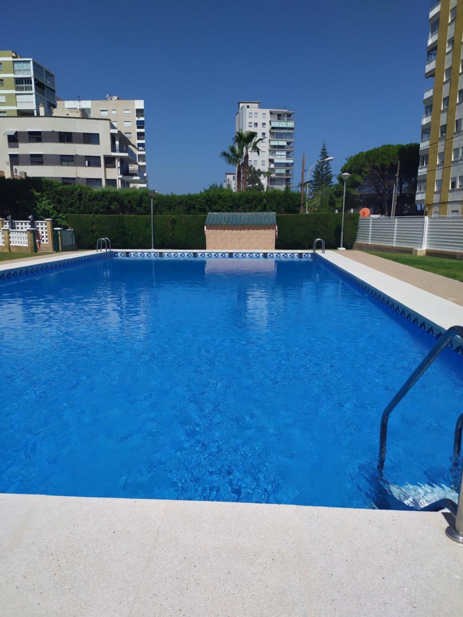 Apartamento Con Vistas Al Mar Y Buena Ubicacion بينيكاسّين المظهر الخارجي الصورة